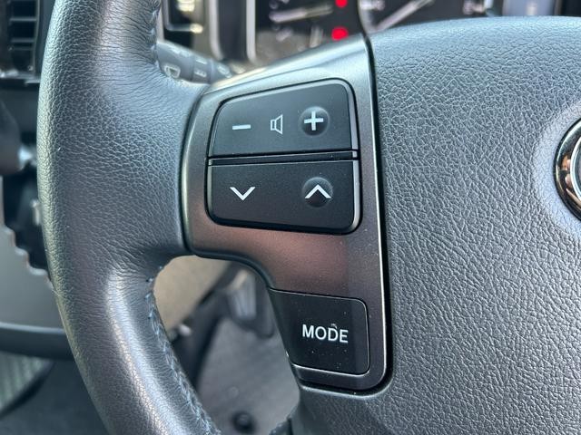 0561411A30260721W00315.jpg