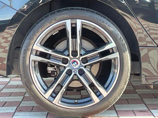4bd67cb8bdaf69e9830bcbb5686a3b7c.jpg