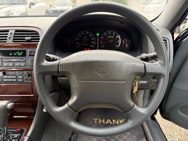 3000414A30260915W00115.jpg