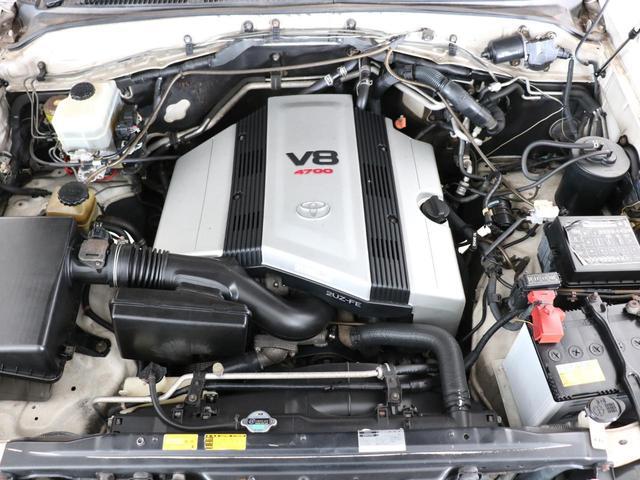0560694A30260511W00210.jpg