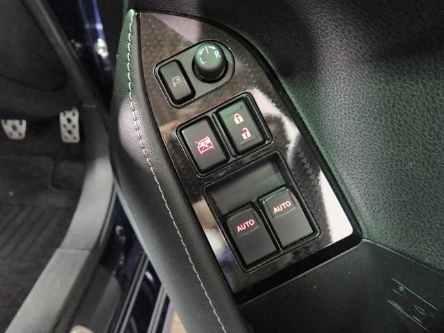 0201999A30260413W00115.jpg