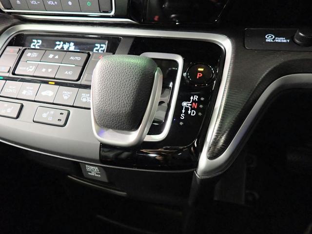 0201190A30260601W00215.jpg