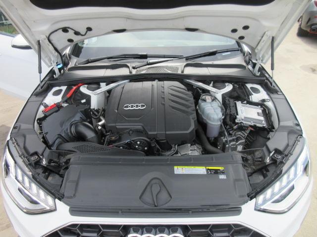 0561088A30260523W00619.jpg