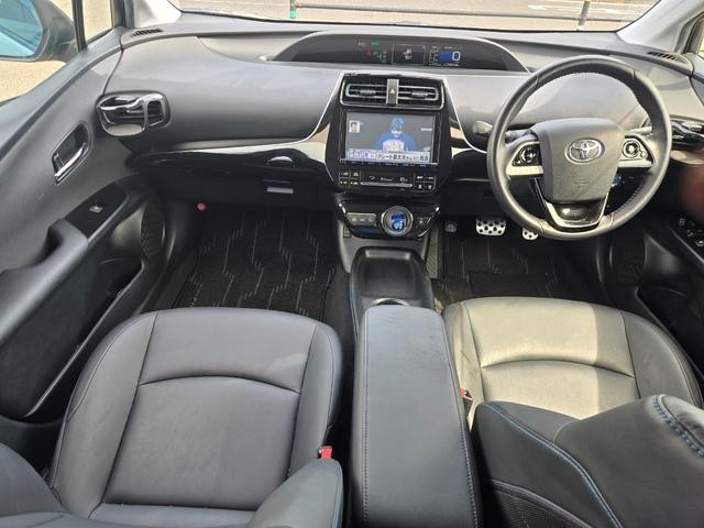 1120002A30260905W00117.jpg