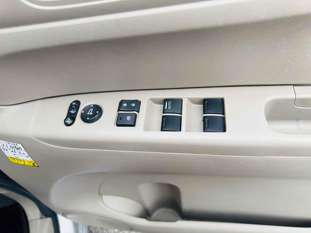 0404357A30260615W00105.jpg