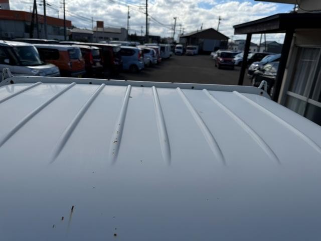 0904066A30261007W00106.jpg