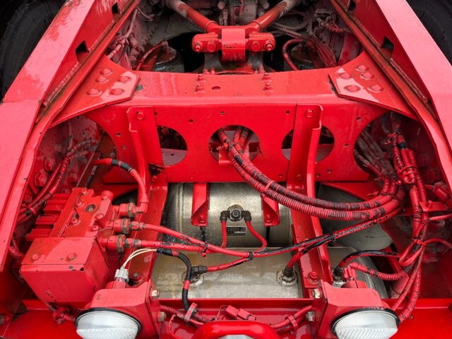99092_9.jpg