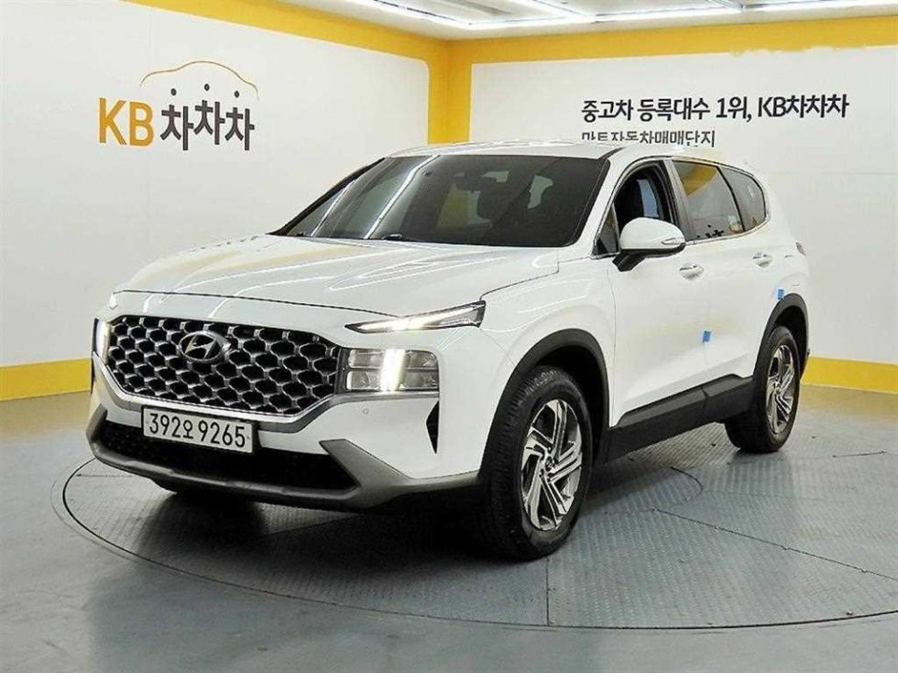 2021 Hyundai Santa, photo 1 of 1