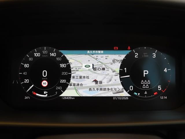 0210073A30260928W00112.jpg