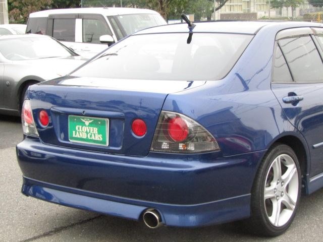 0506241A30260929W00305.jpg