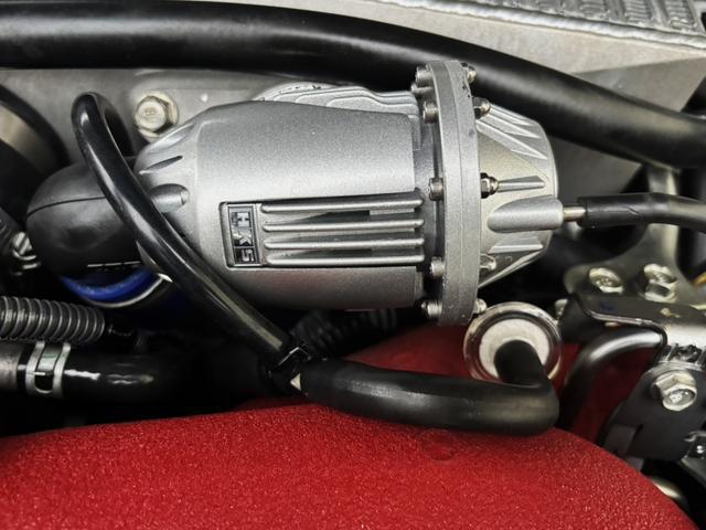 0540388A30260628W00218.jpg