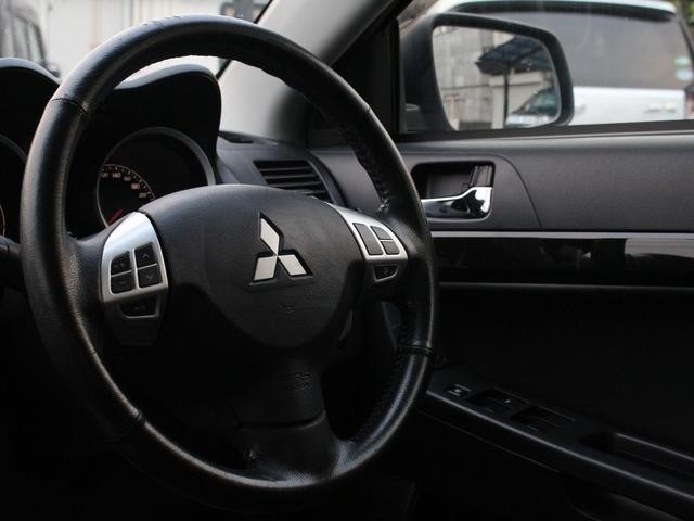 0520046A30260916W00111.jpg