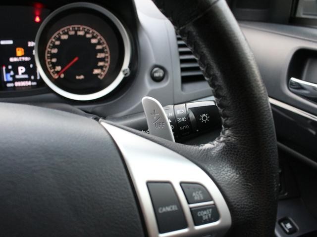 0520046A30260916W00115.jpg