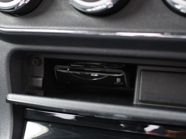 0520046A30260916W00118.jpg
