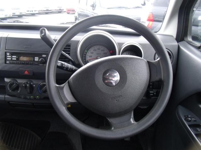 0504216A30260907W00318.jpg