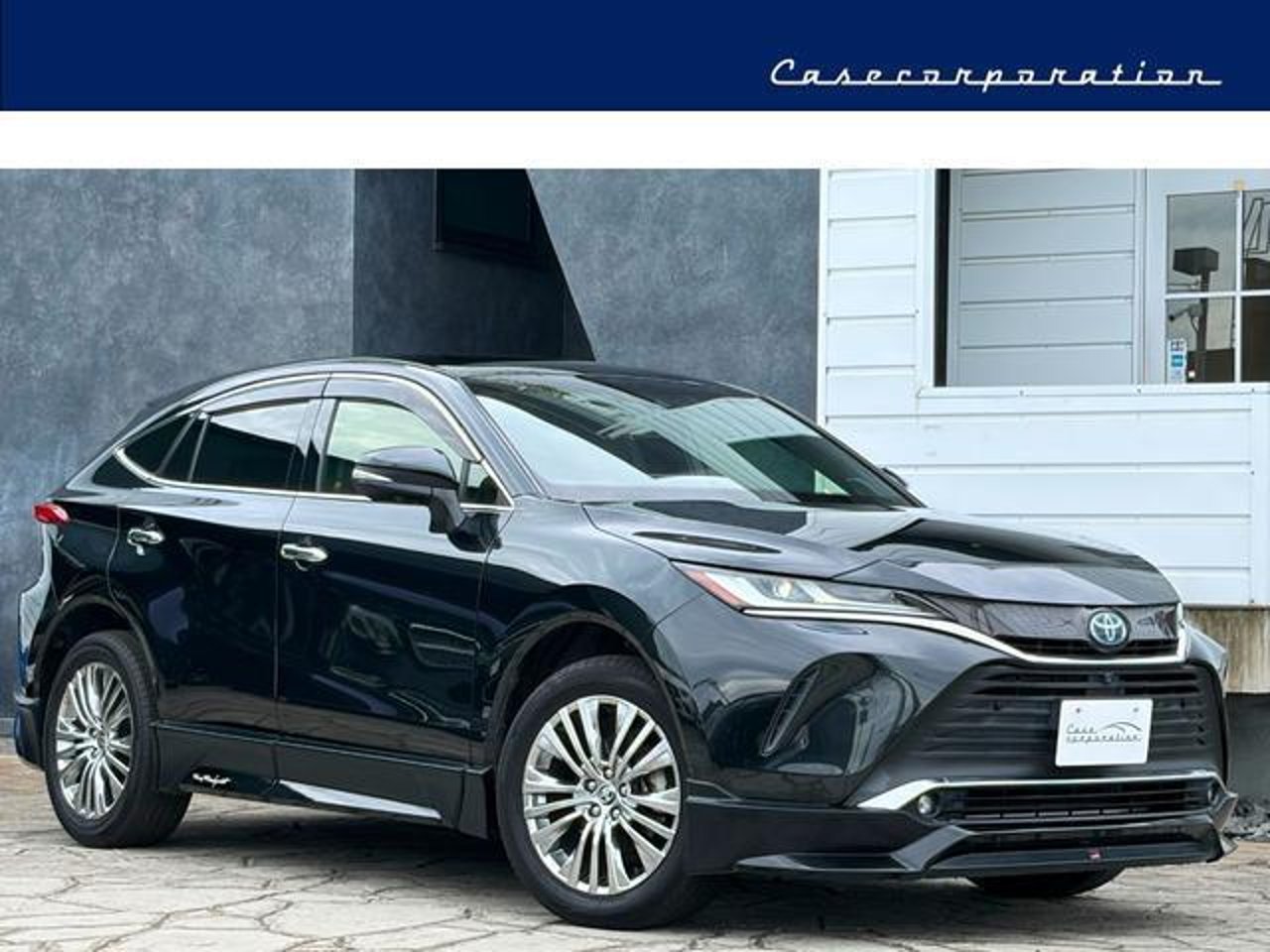 2021 Toyota Harrier, photo 1 of 1