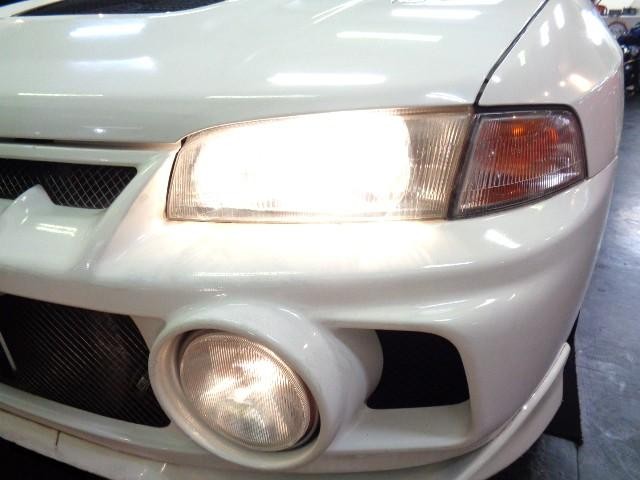 0700895A30260908W00109.jpg