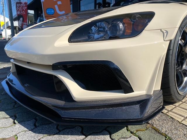 0551873A30261019W00110.jpg