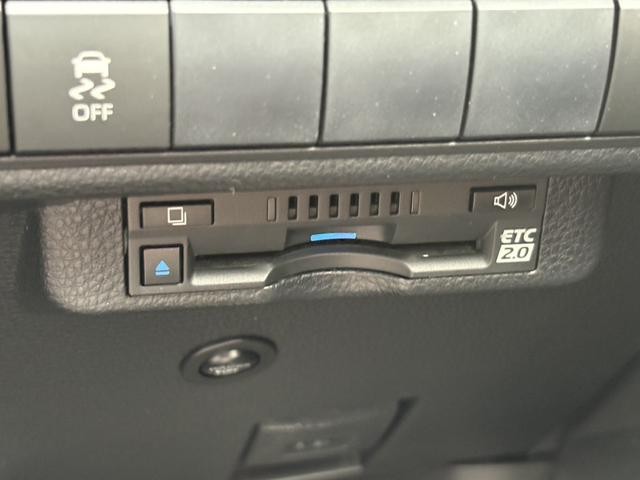 0520006A30260527W00204.jpg