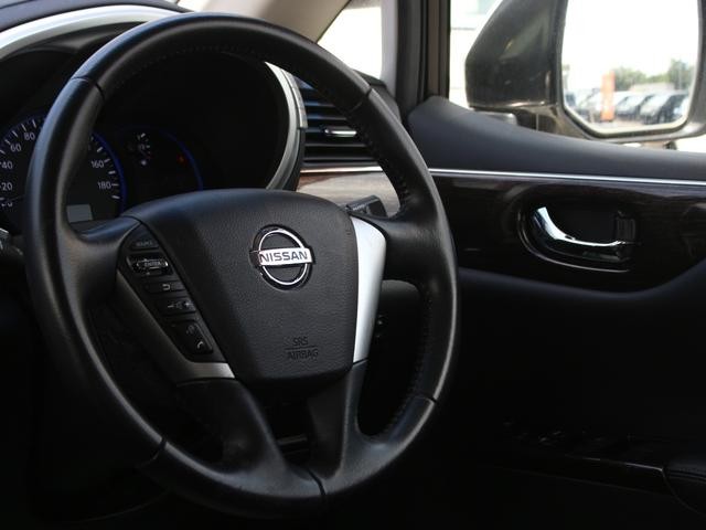 0520046A30260808W00818.jpg