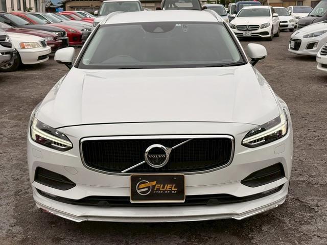 0708848A30260602W00906.jpg