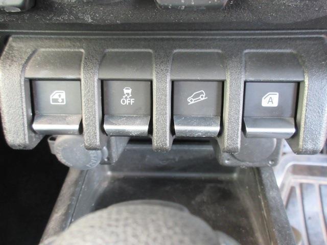 0404619A30260322W00515.jpg