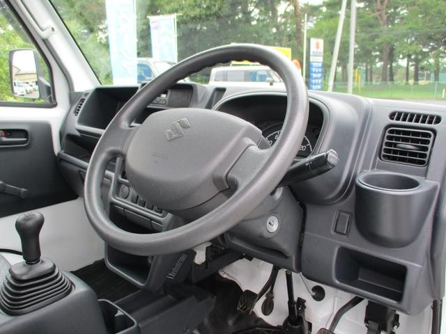 0903723A30260915W00114.jpg