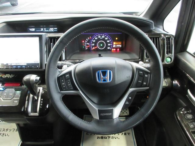 0505457A30260926W00112.jpg