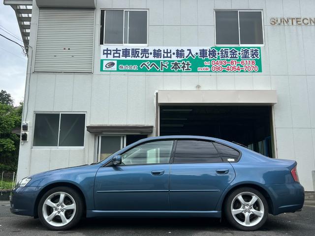 0403469A30260606W00104.jpg