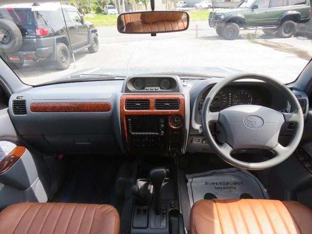 0520007A30260829W00103.jpg