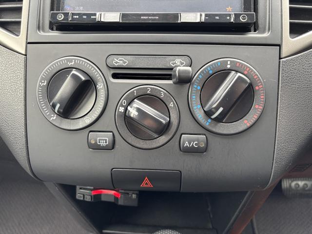 0520020A30260605W00108.jpg