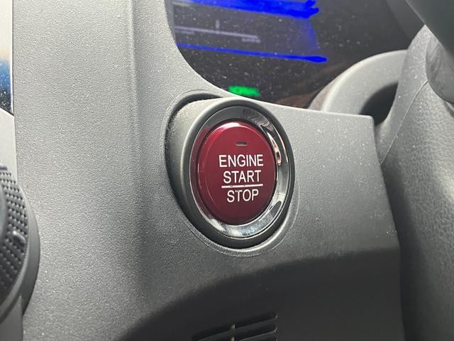 0404113A30260927W00119.jpg