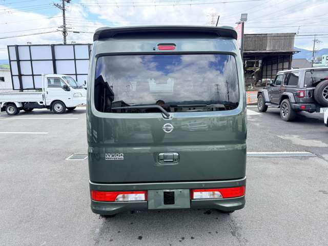 52d9ceae124fe677a40cafc35a4b8813.jpg
