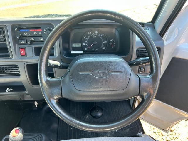 1200775A30261013W00218.jpg