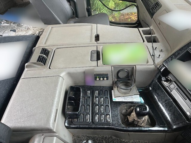 99090_30.jpg