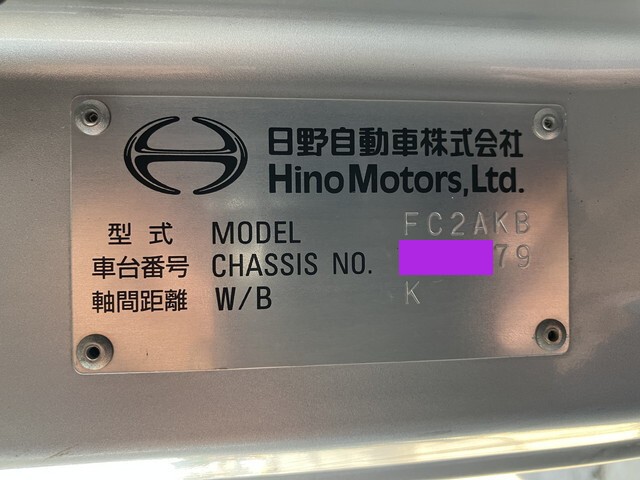 99073_38.jpg