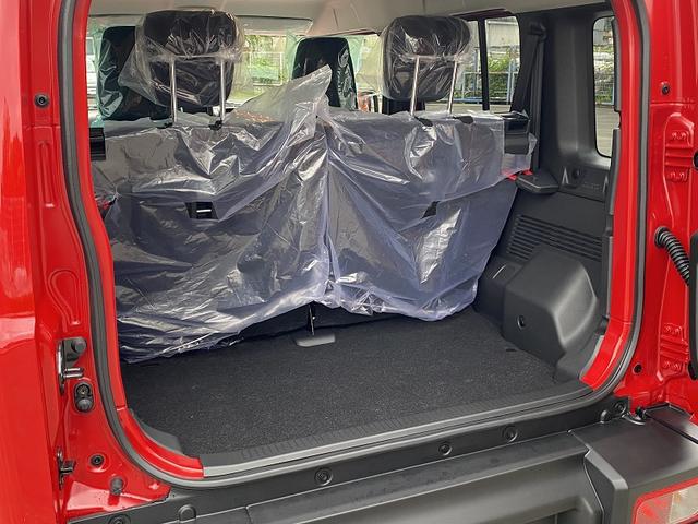 1100306A30260418W00118.jpg