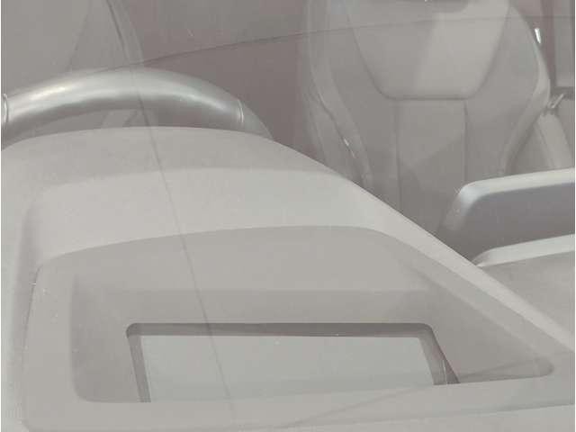 26449167_carP_l_11.jpg