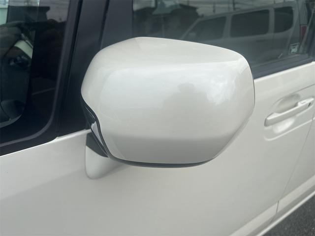 0551510A30261002W00108.jpg