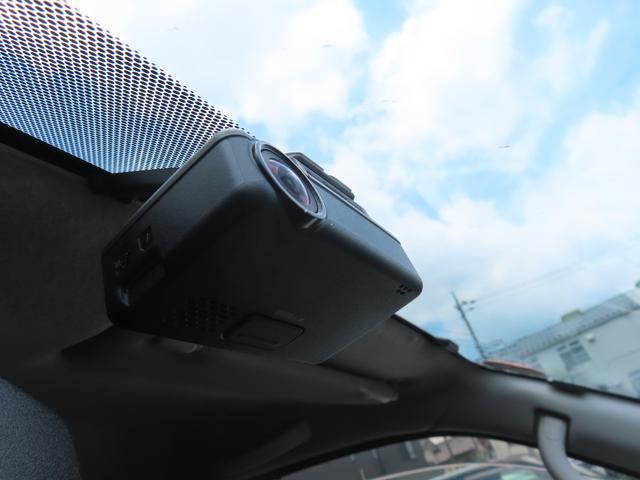 0541039A30260620W00509.jpg