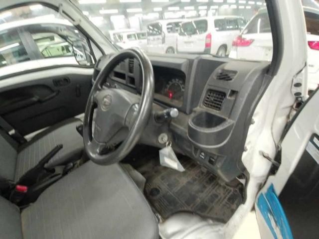 25914086_carP_l_10.jpg