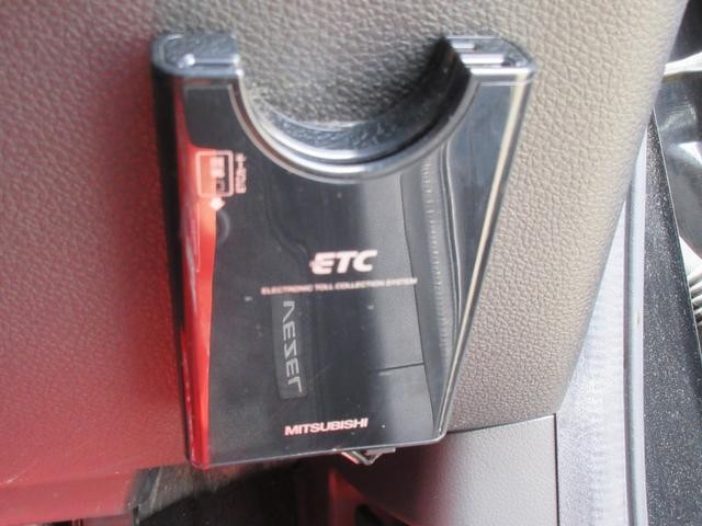 0802584A30260610W00118.jpg