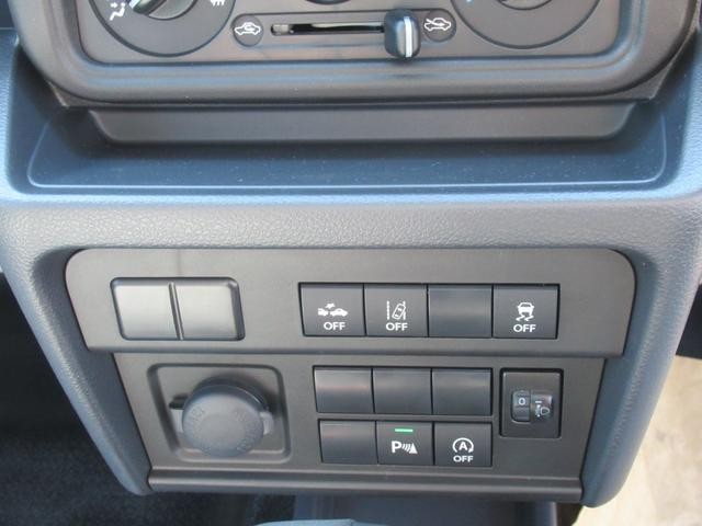 0204805A30260903W00119.jpg