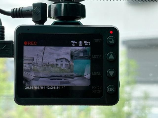 0540946A30260901W00309.jpg