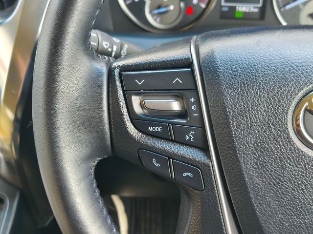 0702940A30260430W00219.jpg