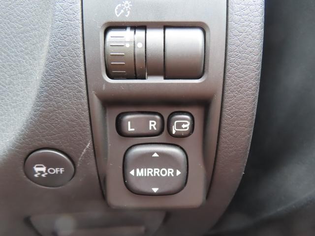 0541039A30260904W00110.jpg