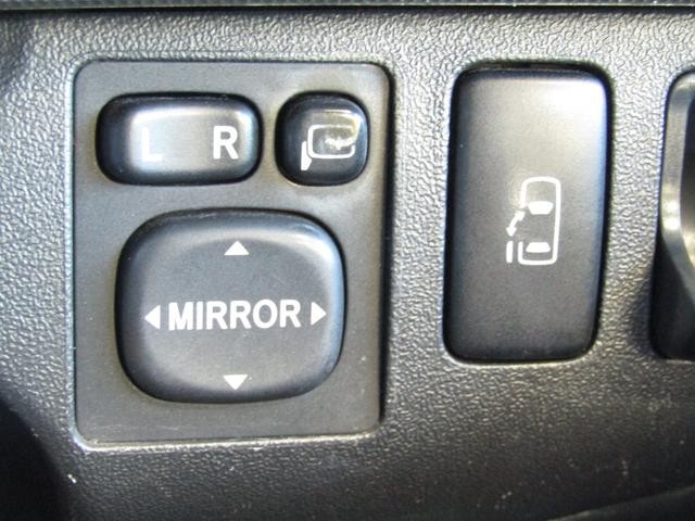 0530123A30260804W01219.jpg