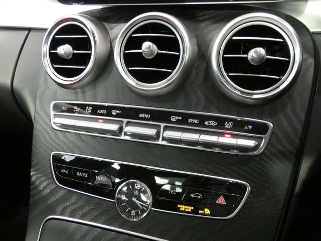 26121908_carP_l_6.jpg