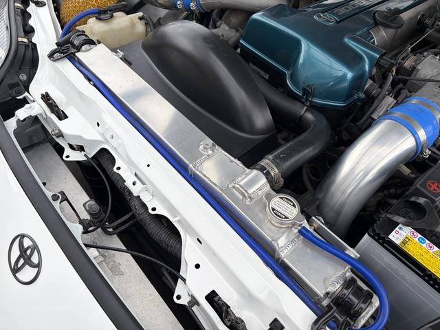 0404361A30260306W00111.jpg