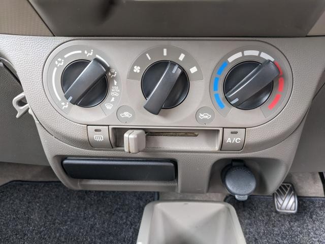 0902355A30260830W00314.jpg